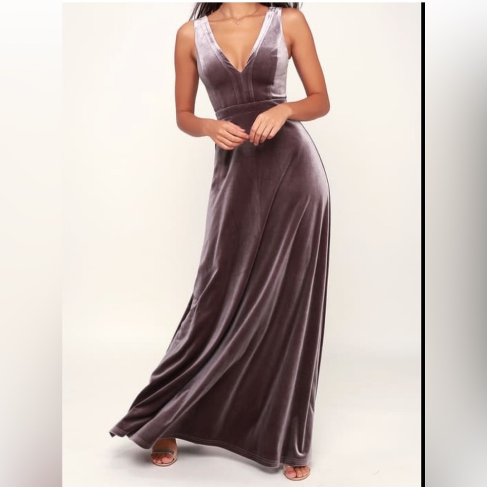Lulu’s Beautiful Night Dusty Purple Velvet Dress